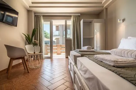 Hôtel Girogiali agia_marina GRECE
