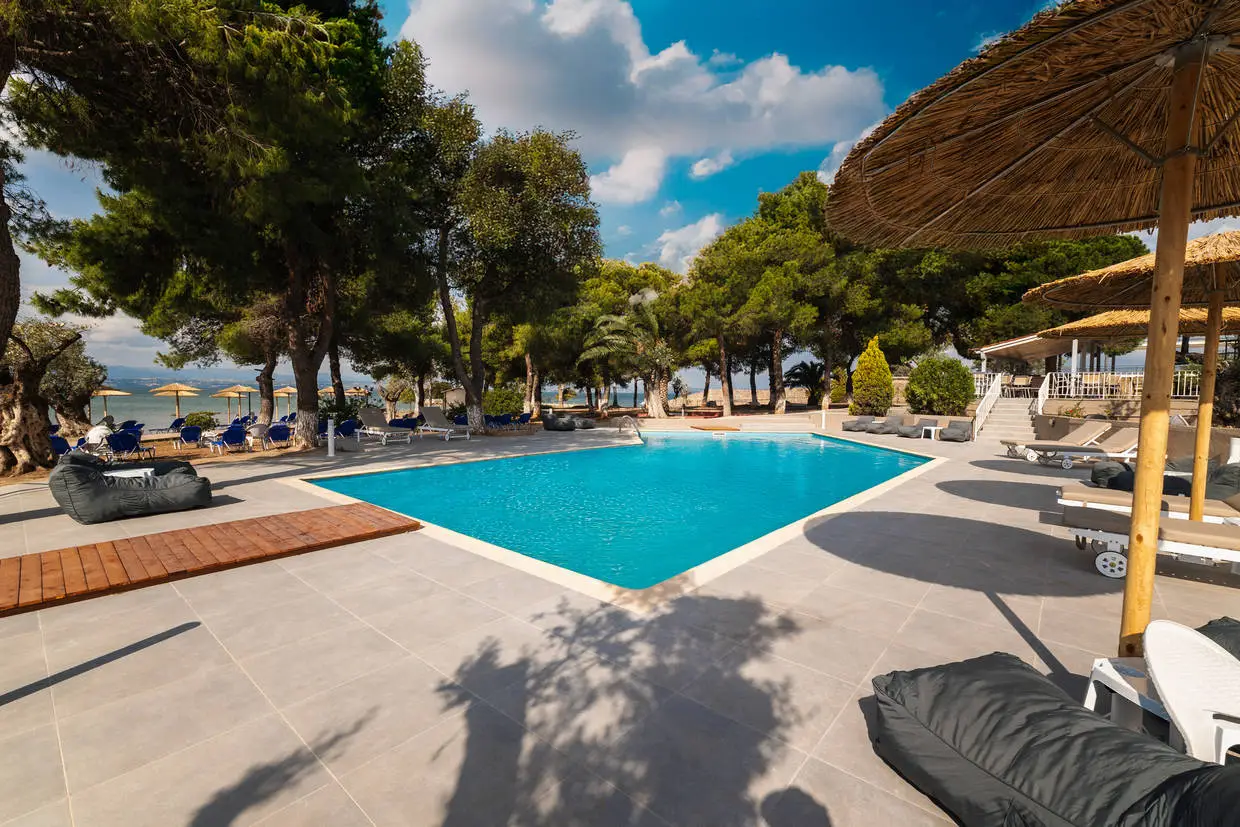 Grece : Club Jumbo Petit Village (proche Palmariva)