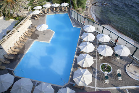 Piscine - Hôtel Ramada Attica Riviera 4* Athenes Grece