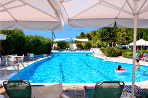 Grece-Athenes, Hôtel The Grove Seaside