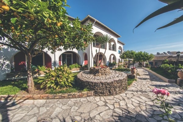 façade - Iliada Beach