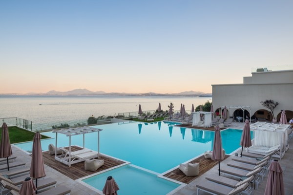 Piscine - Hôtel Golden Mare Resort 4*
