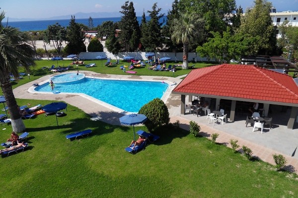 Piscine - Matoula Beach