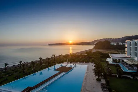 Grece : Hôtel The Ixian Grand and All Suites (AD16+)