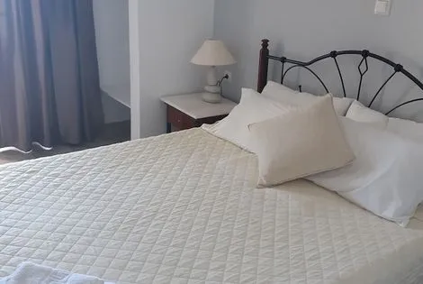 Hôtel Emmanouela Studios santorin GRECE