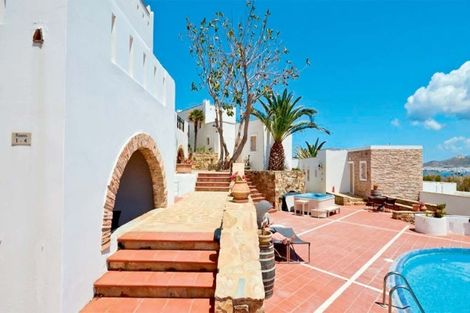 Piscine - Hôtel Naxos Magic Village 4* Santorin Grece