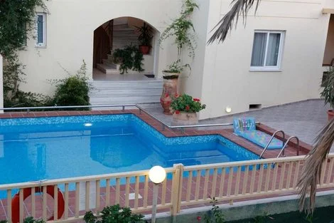 Hôtel Lambrinos Suites sfakaki GRECE