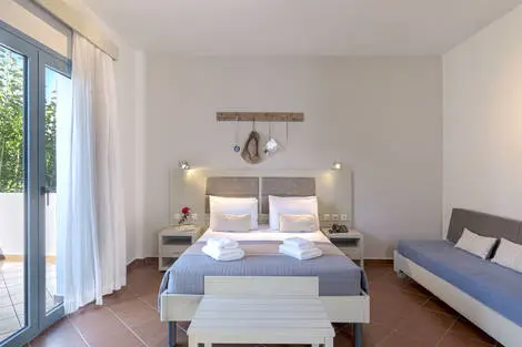 Chambre standard moderne - Skiros Palace