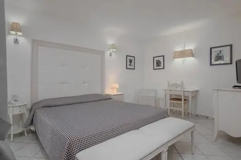 Hôtel The Pelican Beach Resort & Spa localita_pittulongu_olbia ITALIE
