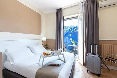 Hôtel Leopardi napoles ITALIE