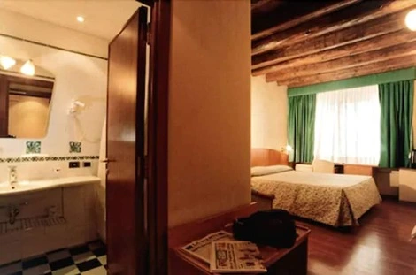 Hôtel Corot rome ITALIE