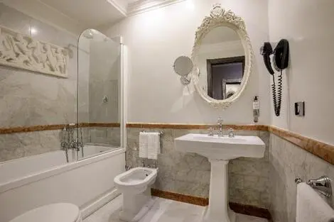 Hôtel Royal Court rome ITALIE