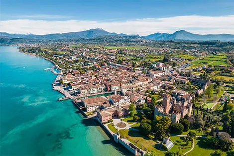 Lazise Lac de Garde