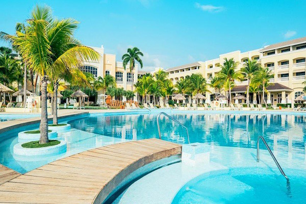 Jamaique : Hôtel Iberostar Waves Rose Hall Beach