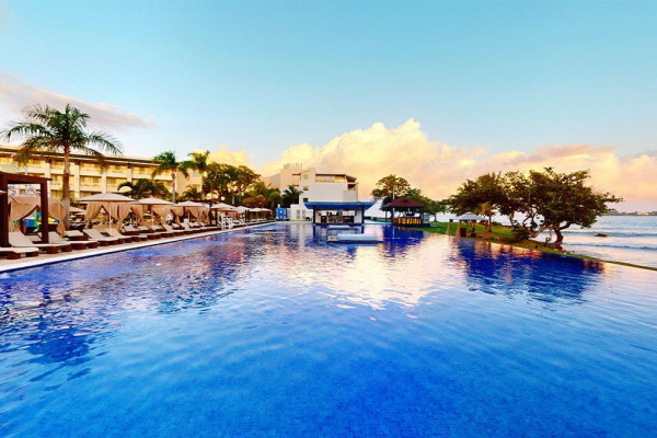 Jamaique : Hôtel Royalton Negril Resort