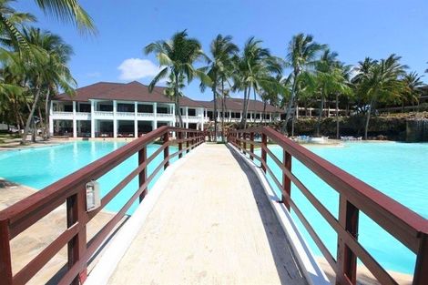 Piscine - Hôtel Flamingo Beach Resort & Spa 4* Mombasa Kenya