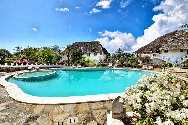 Kenya : Club Ôclub Expérience Jacaranda Beach Resort