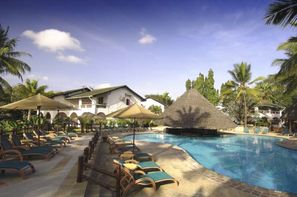 Kenya-Mombasa, Hôtel Pinewood Beach & Spa Resort
