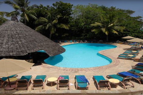 Kenya : Hôtel Pinewood Beach Resort