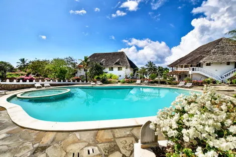 Club Ôclub Expérience Jacaranda Beach Resort watamu Kenya