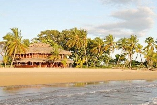 Nosy lodge depuis la mer - Nosy Lodge