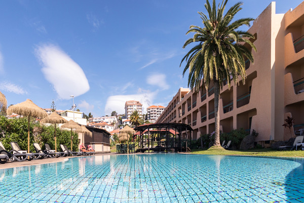 Piscine - Dom Pedro Garajau