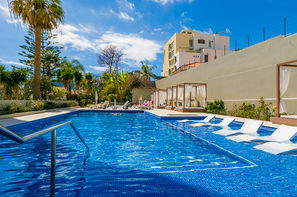 Madère-Funchal, Hôtel Girassol