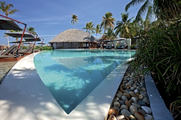 Piscine - Hôtel Constance Halaveli Resort 5* Male Maldives