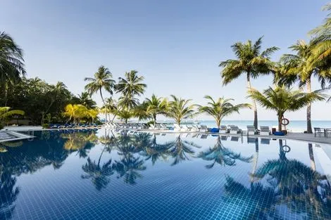 Hôtel Meeru Island 4*