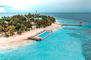 Maldives-Male, Hôtel Sandies Bathala 4*