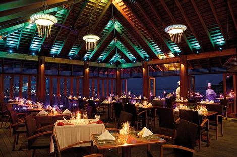 Restaurant - Hôtel Kuredu Island Resort & Spa 3* Male Maldives
