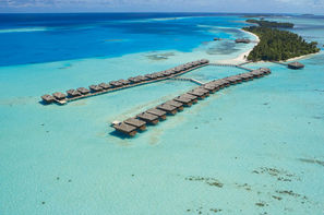 Maldives-Male, Hôtel Medhufushi Island Resort