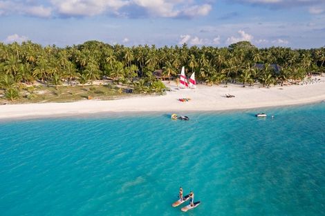 Hôtel Meeru Island Resort & Spa 4*