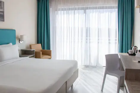 Chambre Vue Mer Partielle