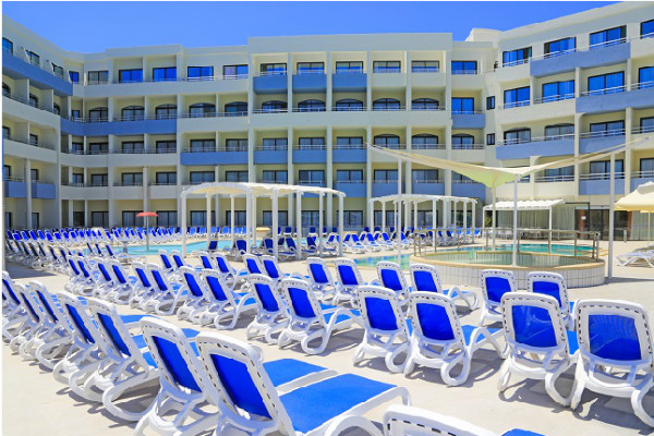 Façade et solarium - Labranda Riviera Premium Resort & Spa