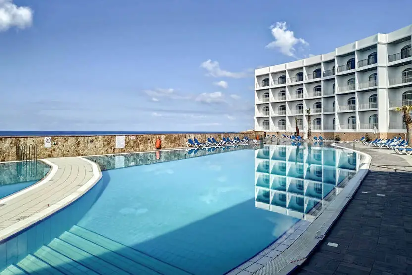 Sejour Jumbo Paradise Bay Resort 4* Malte La Valette