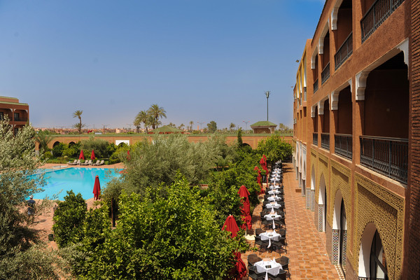 Piscine - Riad Ennakhil & Spa