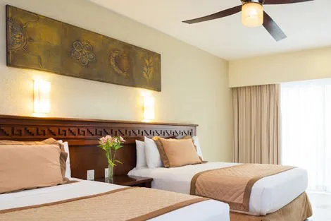 BlueBay Grand Esmeralda - Chambre