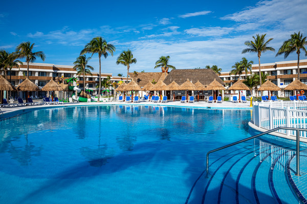 Piscine - Bahia Principe Grand Tulum