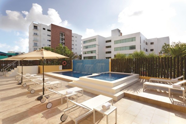 Piscine - Hôtel LQ Hôtel by La Quinta 3* Cancun Mexique
