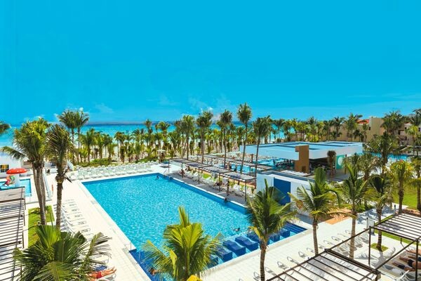 Piscine - Hôtel Riu Playacar 5* Cancun Mexique