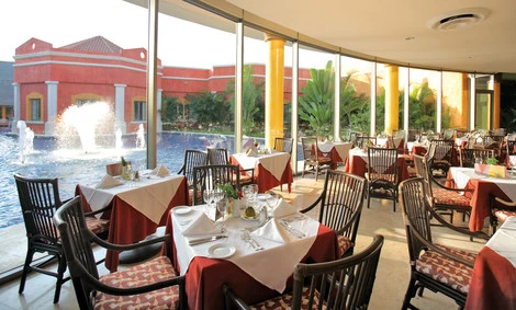 Restaurant \u00E0 la carte - Barcelo Maya Tropical - Barcelo Maya Grand Resort