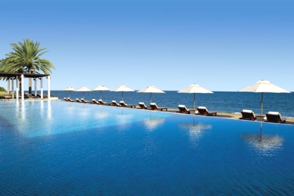 piscine - The Chedi Muscat