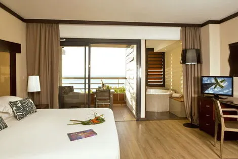 Hôtel Le Tahiti By Pearl Resorts : chambre