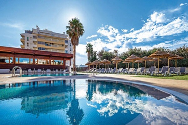 Piscine - Top Cocoon Vau Portimão
