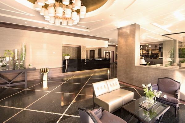 Reception - Real Parque 4*