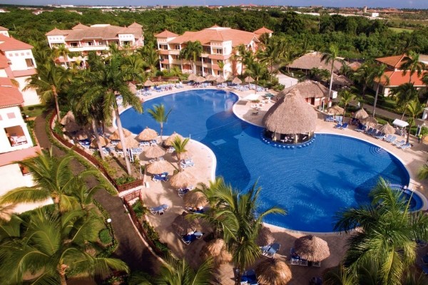 Piscine - Hôtel Grand Bahia Principe Turquesa 5* Punta Cana Republique Dominicaine