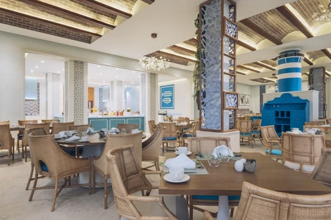 Restaurant buffet - Coral Level at Iberostar Selection Bavaro