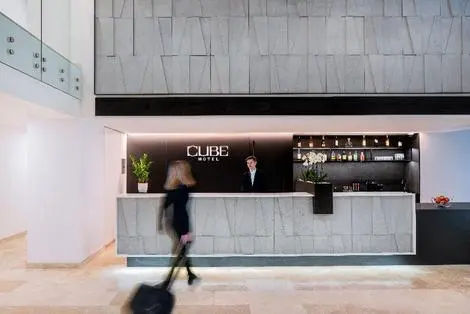 Hôtel Cube prague REPUBLIQUE TCHEQUE
