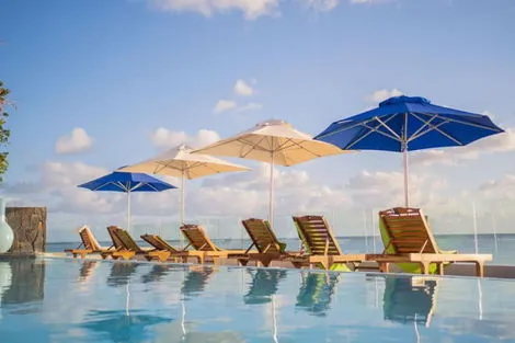 Combiné hôtels 2 îles : Réunion + Île Maurice - Relais de l'Hermitage Saint-Gilles 3* + Gold Beach Resort & Spa saint_denis Reunion